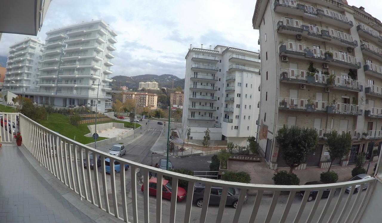 Smart B&B Salerno Eksteriør bilde
